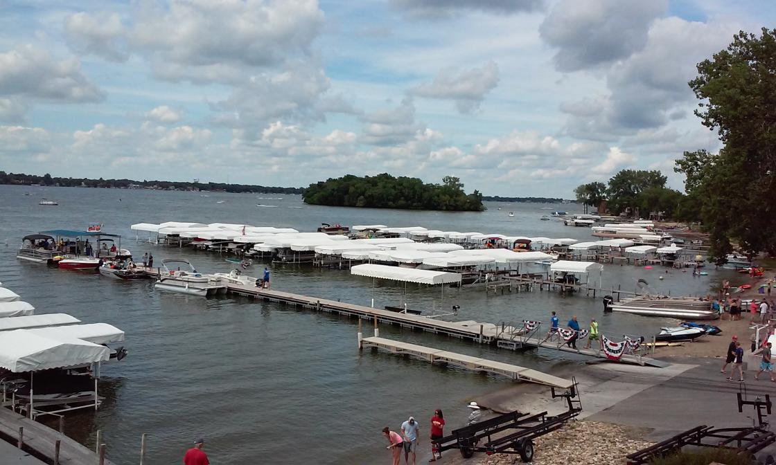Clear Lake Boats Marina